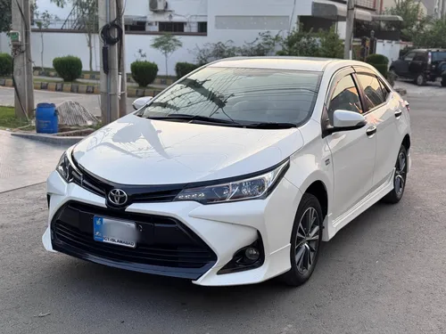 Toyota Corolla Altis X Automatic 1.6 2022