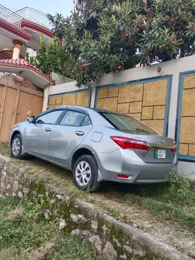 Toyota Corolla GLi 1.3 VVTi 2016