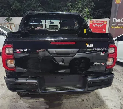 Toyota Hilux Revo GR-S 2025