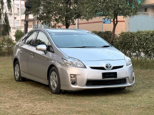 Toyota Prius S 1.8 2010
