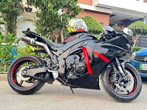 Yamaha YZF-R1 2012
