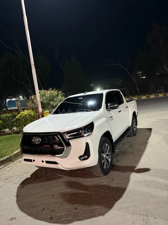 Toyota Hilux 2019 for Sale in Gujrat Toyota Hilux 2019 for Sale in Gujrat Image-1