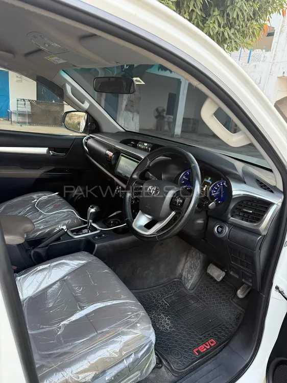 Toyota Hilux 2019 for Sale in Gujrat Toyota Hilux 2019 for Sale in Gujrat Image-3