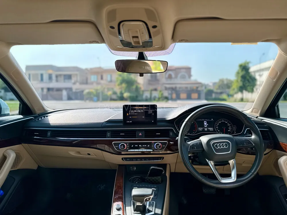 Audi A4 2019 for Sale in Gujranwala Audi A4 2019 for Sale in Gujranwala Image-8