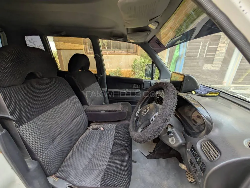 Daihatsu Move 2001 for Sale in Karachi Daihatsu Move 2001 for Sale in Karachi Image-2