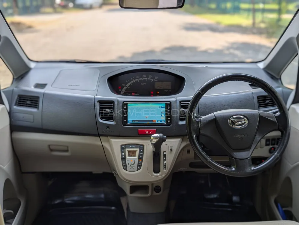 Daihatsu Move 2011 for Sale in Lahore Daihatsu Move 2011 for Sale in Lahore Image-15