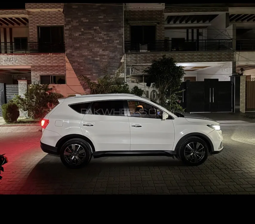 ڈی ایف ایس کے گلوری 580 2021 for Sale in سیالکوٹ ڈی ایف ایس کے گلوری 580 2021 for Sale in سیالکوٹ Image-6
