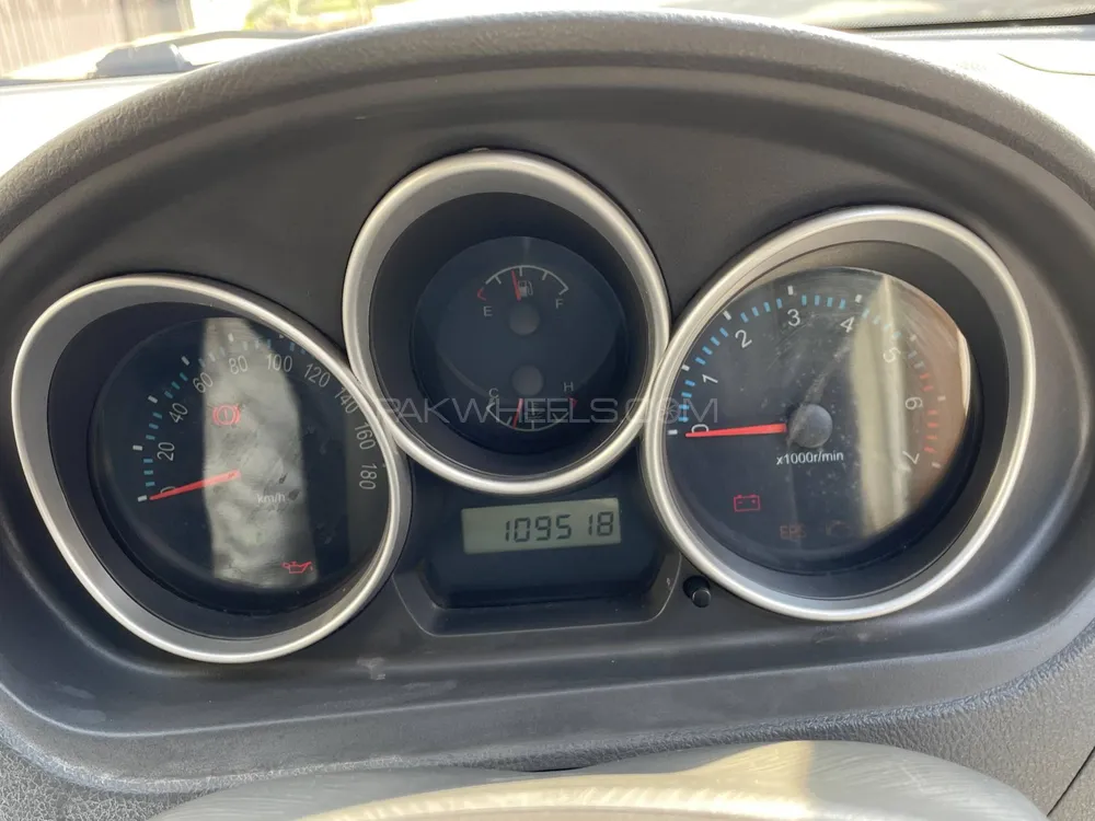 FAW V2 2018 for Sale in Lahore FAW V2 2018 for Sale in Lahore Image-16