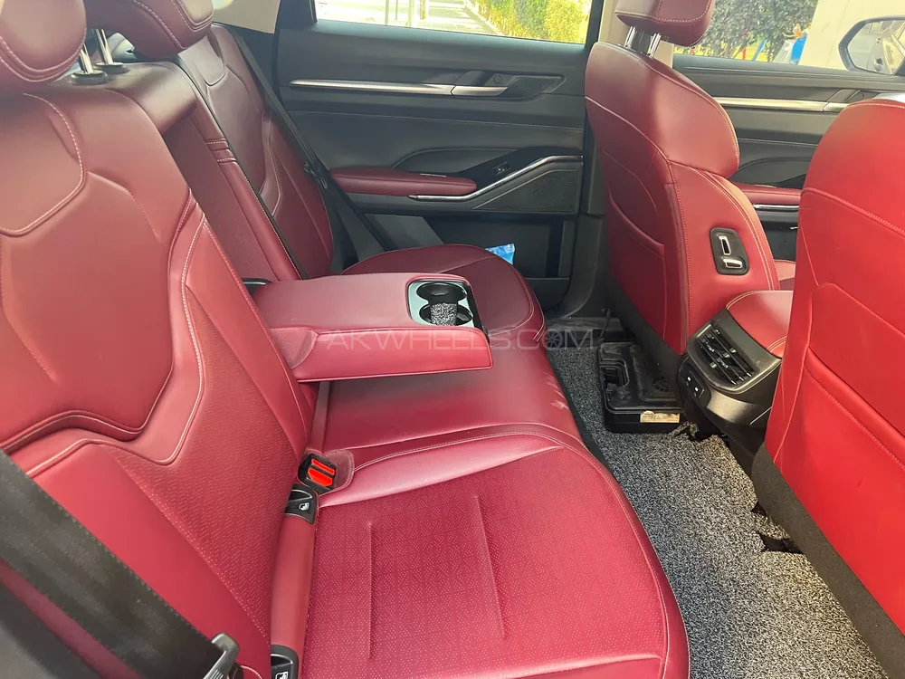 Haval H6 2023 for Sale in Islamabad Haval H6 2023 for Sale in Islamabad Image-9