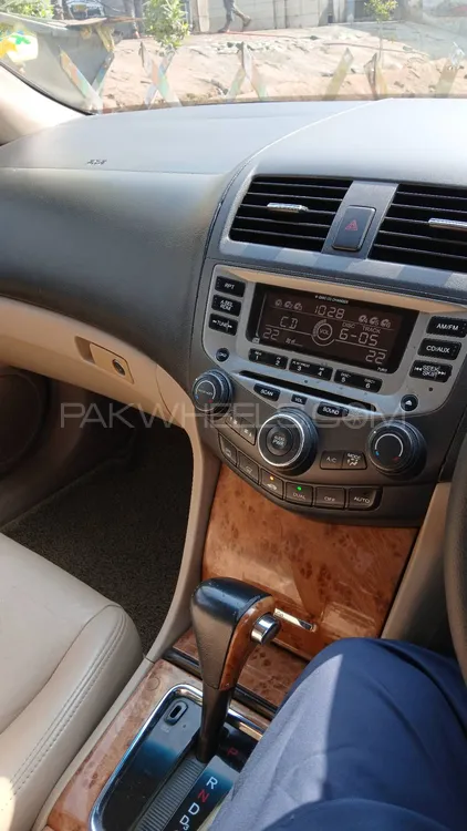 Honda Accord 2005 for Sale in Karachi Honda Accord 2005 for Sale in Karachi Image-6