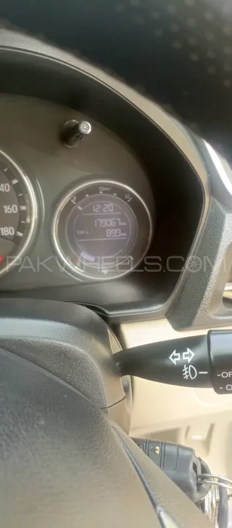 Honda BR-V 2017 for Sale in Lahore Honda BR-V 2017 for Sale in Lahore Image-2