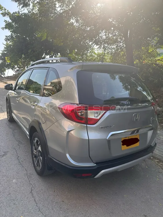 Honda BR-V 2017 for Sale in Karachi Honda BR-V 2017 for Sale in Karachi Image-5