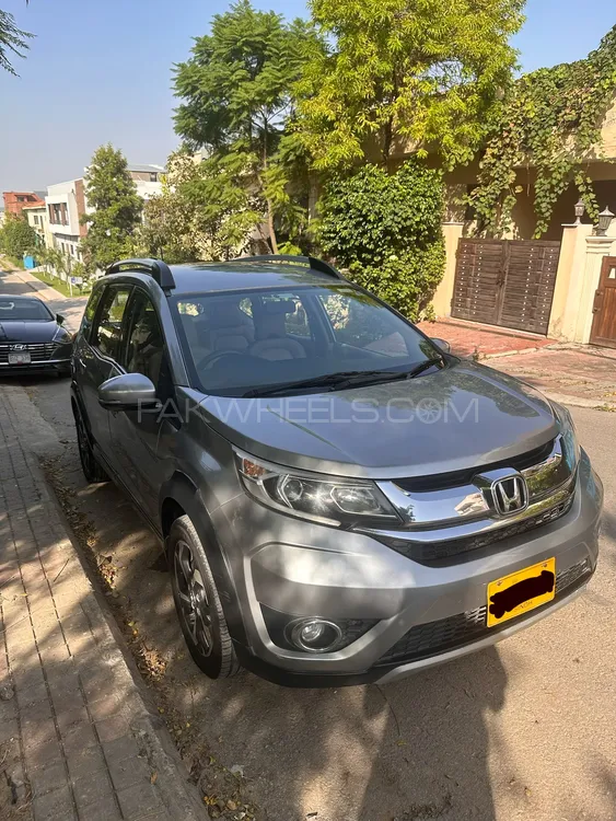 Honda BR-V 2017 for Sale in Karachi Honda BR-V 2017 for Sale in Karachi Image-4