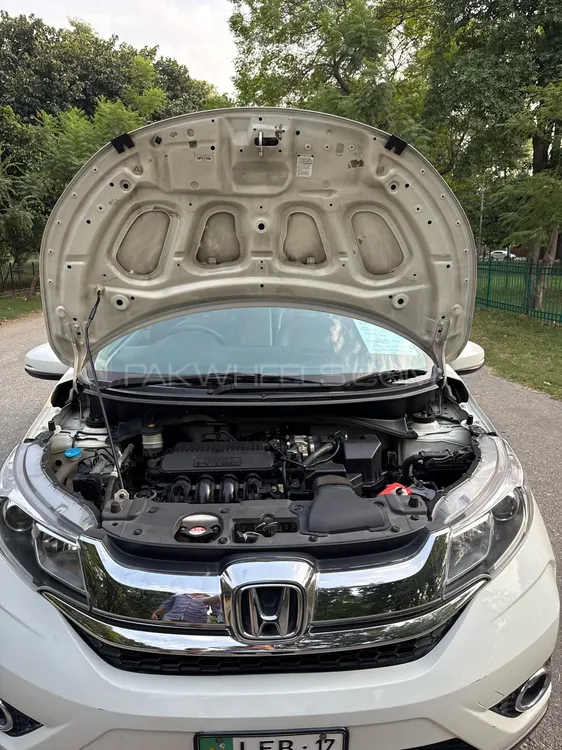 Honda BR-V 2017 for Sale in Lahore Honda BR-V 2017 for Sale in Lahore Image-9