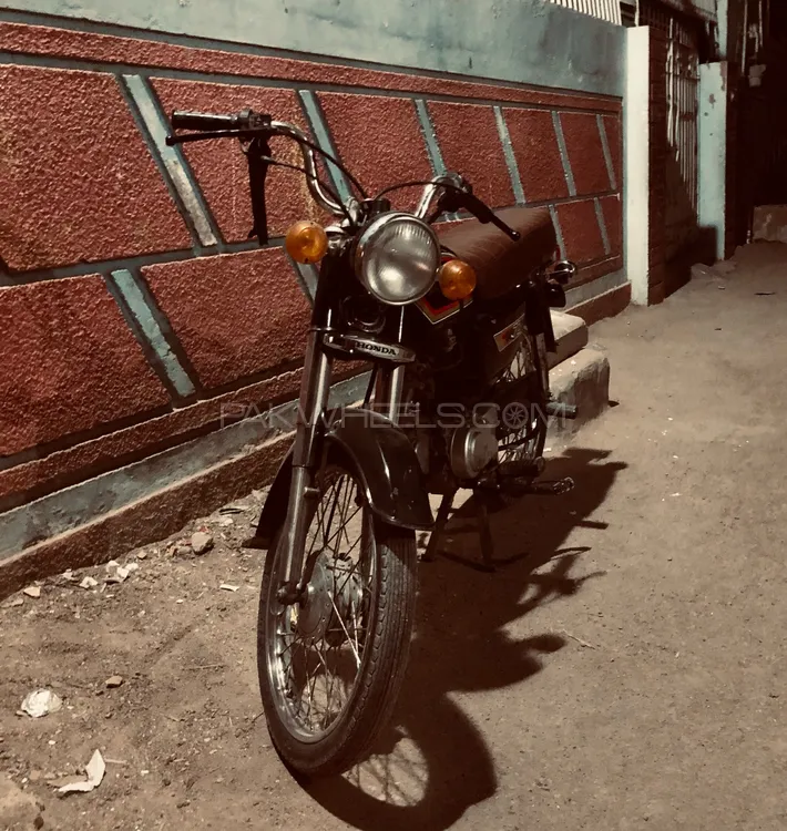 Honda CD 70 1982 for Sale Honda CD 70 1982 for Sale Image-1