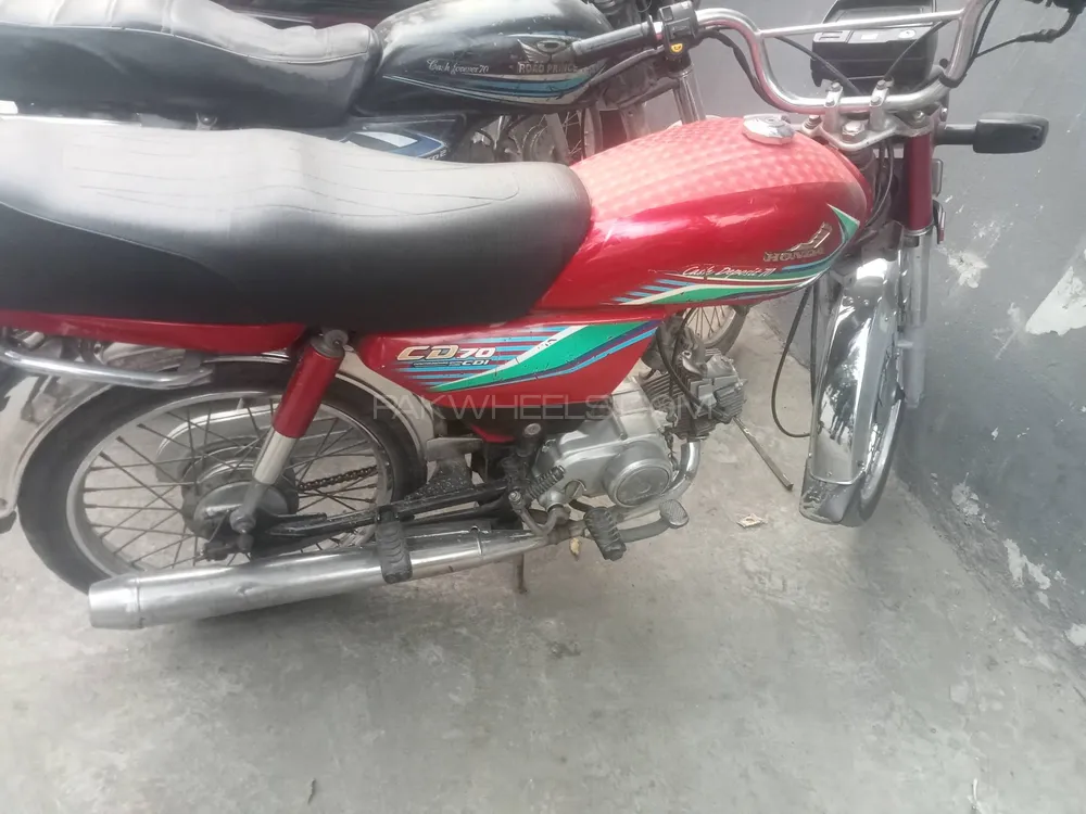 Honda CD 70 2017 for Sale Honda CD 70 2017 for Sale Image-4