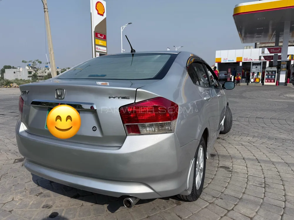Honda City 2013 for Sale in Lahore Honda City 2013 for Sale in Lahore Image-8