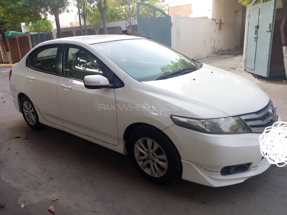 Honda City 2015 for Sale in Lahore Honda City 2015 for Sale in Lahore Image-14