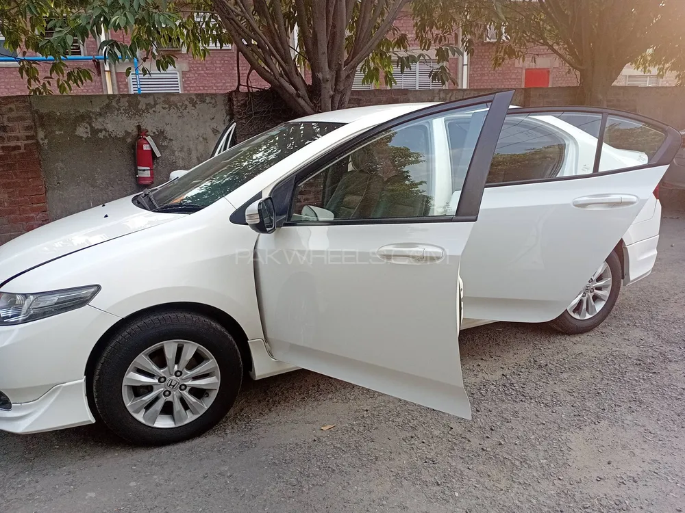 Honda City 2015 for Sale in Lahore Honda City 2015 for Sale in Lahore Image-8