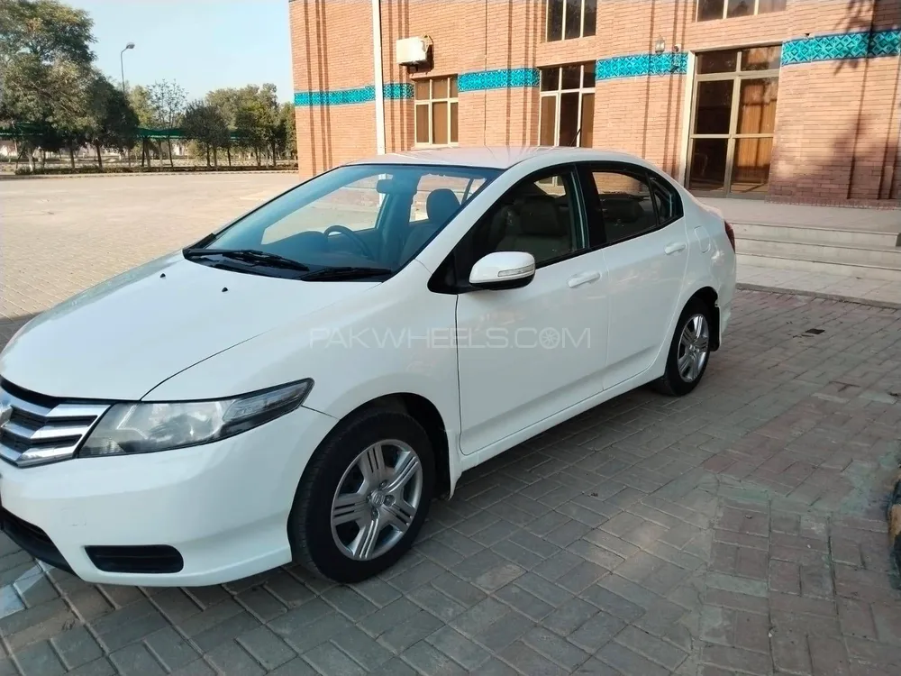 Honda City 2016 for Sale in Khanewal Honda City 2016 for Sale in Khanewal Image-3