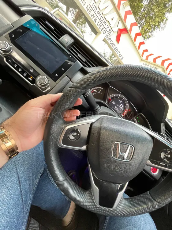 Honda Civic 2019 for Sale in Lahore Honda Civic 2019 for Sale in Lahore Image-9