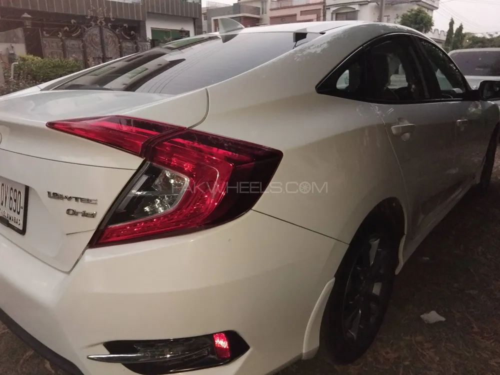Honda Civic 2020 for Sale in Lahore Honda Civic 2020 for Sale in Lahore Image-7