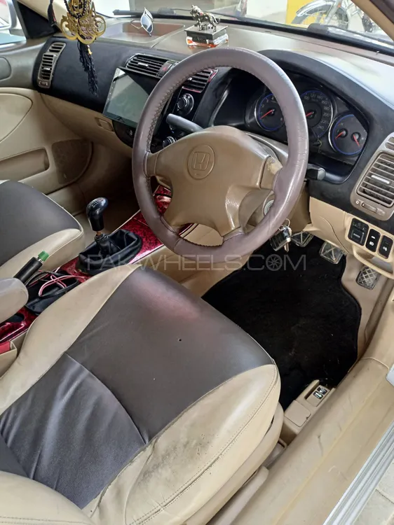 Honda Civic 2004 for Sale in Sialkot Honda Civic 2004 for Sale in Sialkot Image-7