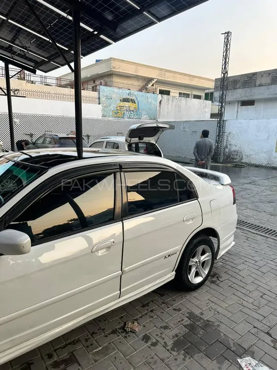 Honda Civic 2004 for Sale in Gujranwala Honda Civic 2004 for Sale in Gujranwala Image-6
