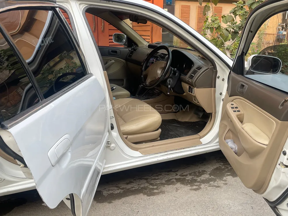 Honda Civic 2004 for Sale in Lahore Honda Civic 2004 for Sale in Lahore Image-8