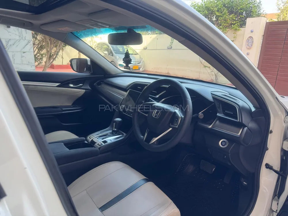 Honda Civic 2017 for Sale in Karachi Honda Civic 2017 for Sale in Karachi Image-8