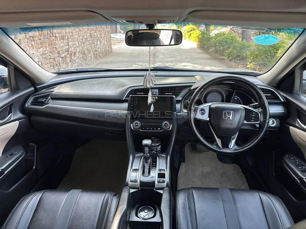 Honda Civic 2017 for Sale in Rawalpindi Honda Civic 2017 for Sale in Rawalpindi Image-6