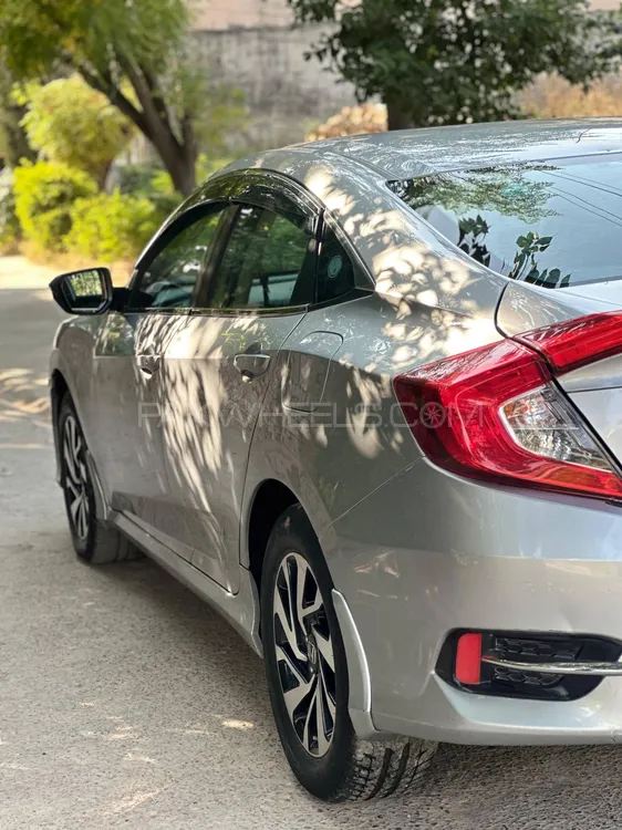 Honda Civic 2017 for Sale in Rawalpindi Honda Civic 2017 for Sale in Rawalpindi Image-9