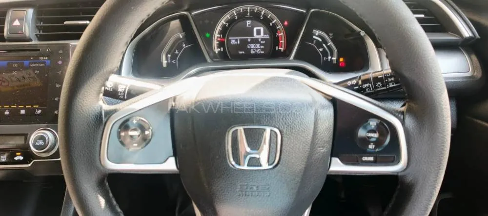 Honda Civic 2017 for Sale in Rawalpindi Honda Civic 2017 for Sale in Rawalpindi Image-14