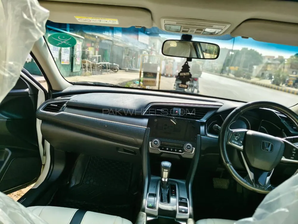Honda Civic 2018 for Sale in Chakwal Honda Civic 2018 for Sale in Chakwal Image-11
