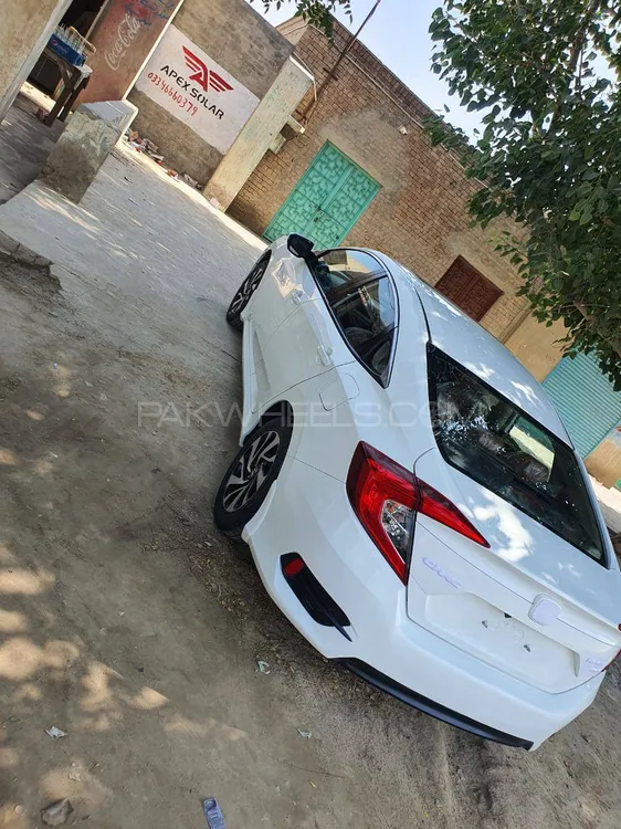 Honda Civic 2018 for Sale in D.G.Khan Honda Civic 2018 for Sale in D.G.Khan Image-7