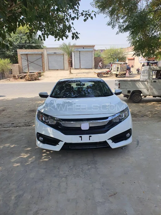 Honda Civic 2018 for Sale in D.G.Khan Honda Civic 2018 for Sale in D.G.Khan Image-2