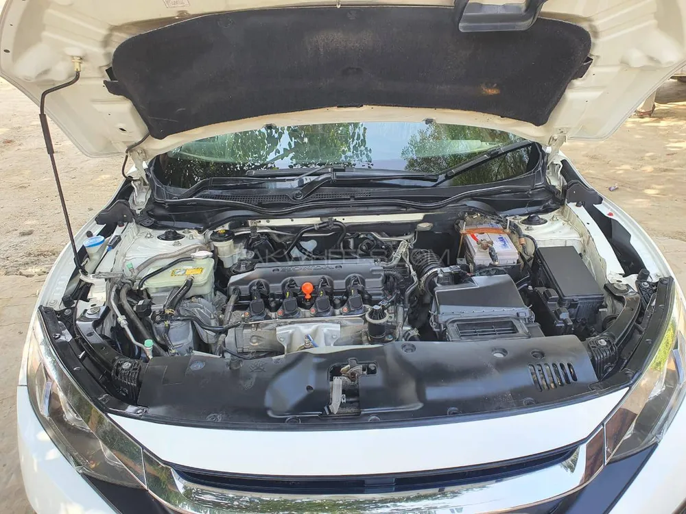 Honda Civic 2018 for Sale in D.G.Khan Honda Civic 2018 for Sale in D.G.Khan Image-1