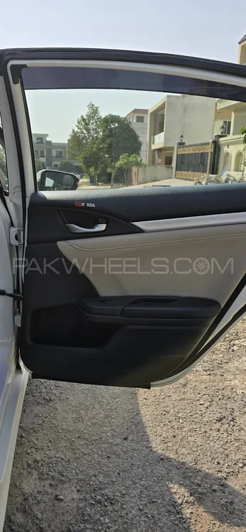 Honda Civic 2021 for Sale in Islamabad Honda Civic 2021 for Sale in Islamabad Image-12