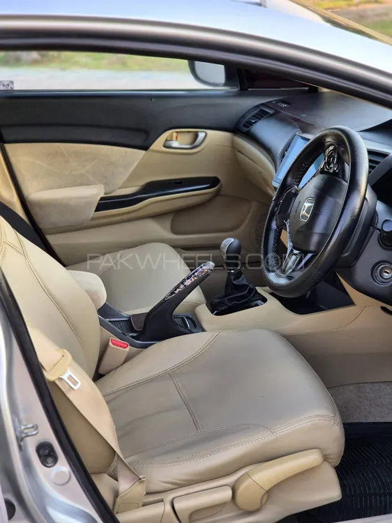 Honda Civic 2015 for Sale in Lahore Honda Civic 2015 for Sale in Lahore Image-8