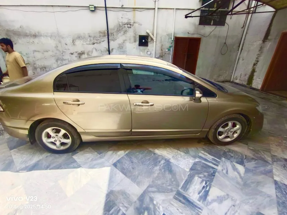 Honda Civic 2010 for Sale in Sialkot Honda Civic 2010 for Sale in Sialkot Image-2