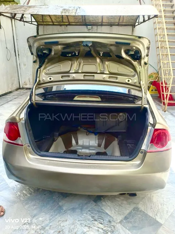 Honda Civic 2010 for Sale in Sialkot Honda Civic 2010 for Sale in Sialkot Image-9
