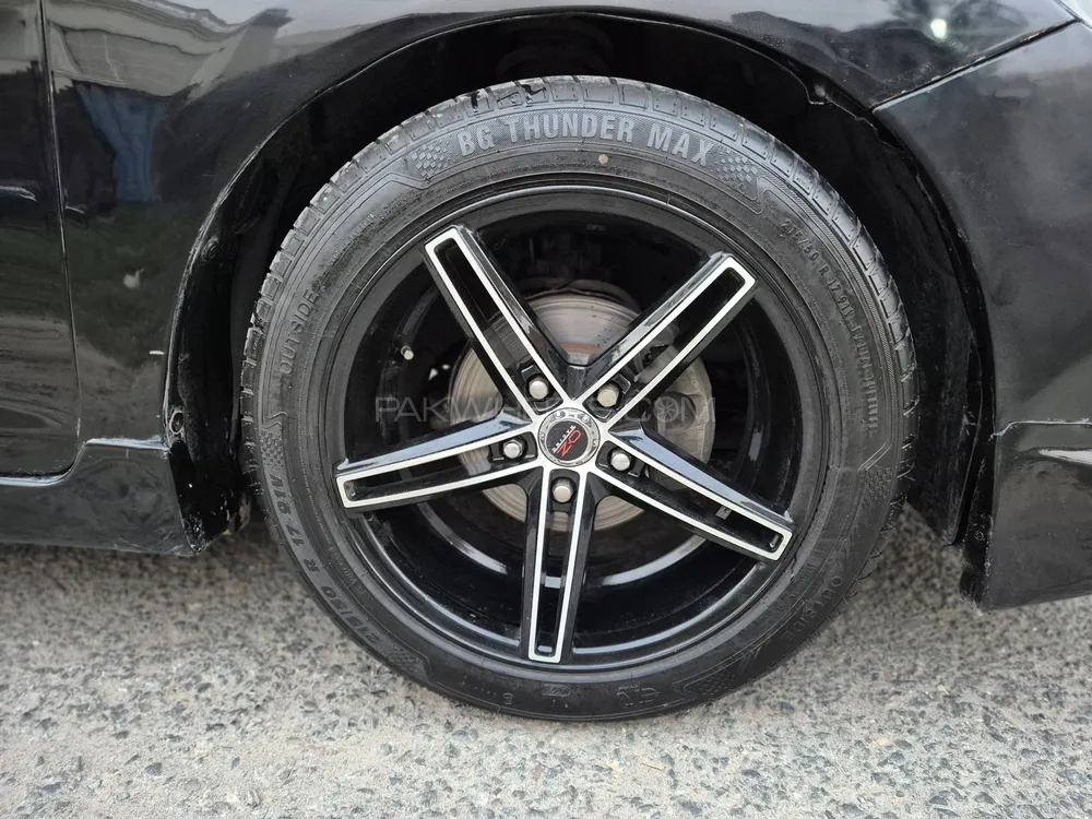 Honda Civic 2013 for Sale in Lahore Honda Civic 2013 for Sale in Lahore Image-13