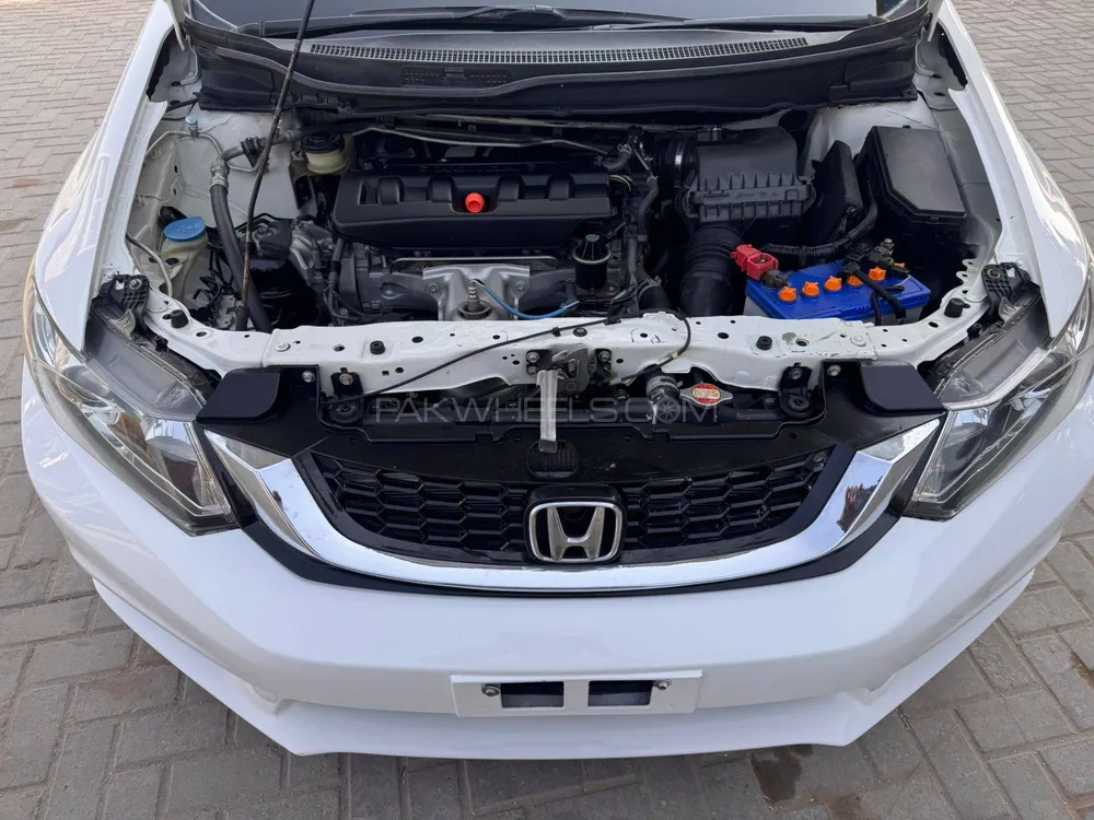 Honda Civic 2015 for Sale in Rahim Yar Khan Honda Civic 2015 for Sale in Rahim Yar Khan Image-9