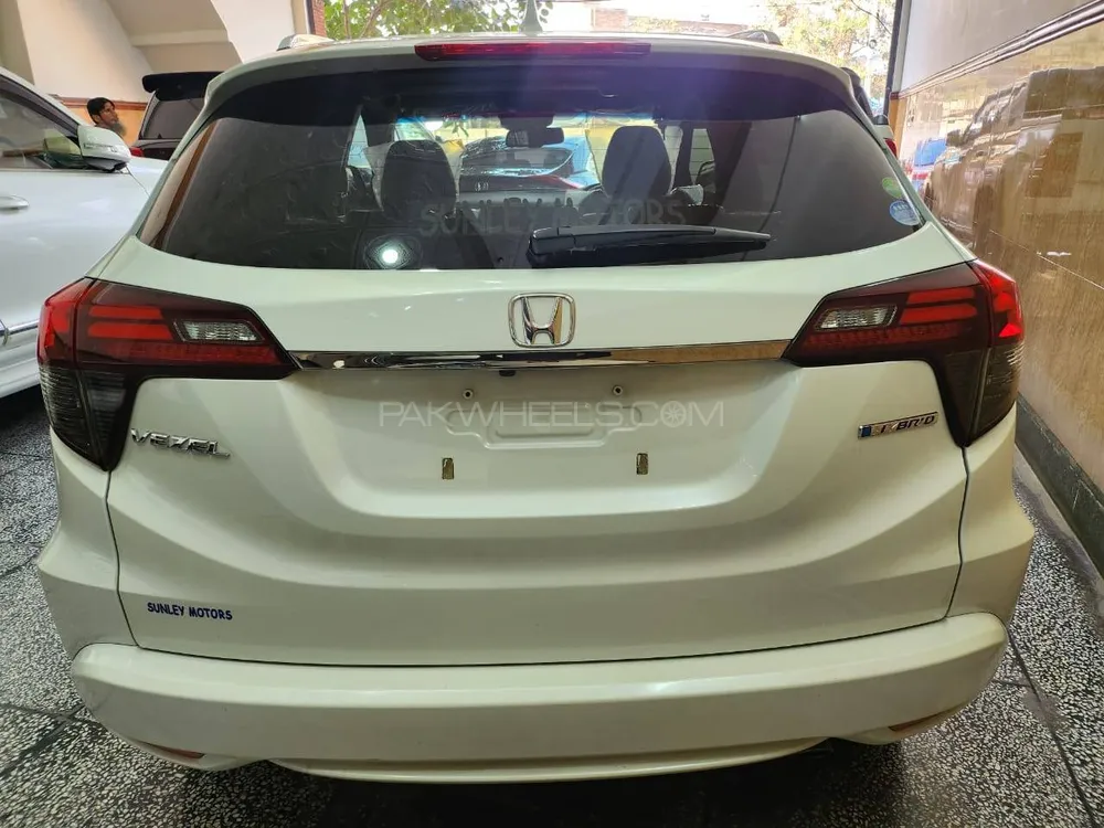 Honda Vezel 2019 for Sale in Multan Honda Vezel 2019 for Sale in Multan Image-6