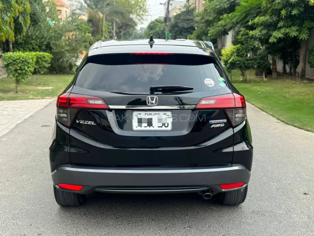 Honda Vezel 2019 for Sale in Lahore Honda Vezel 2019 for Sale in Lahore Image-10