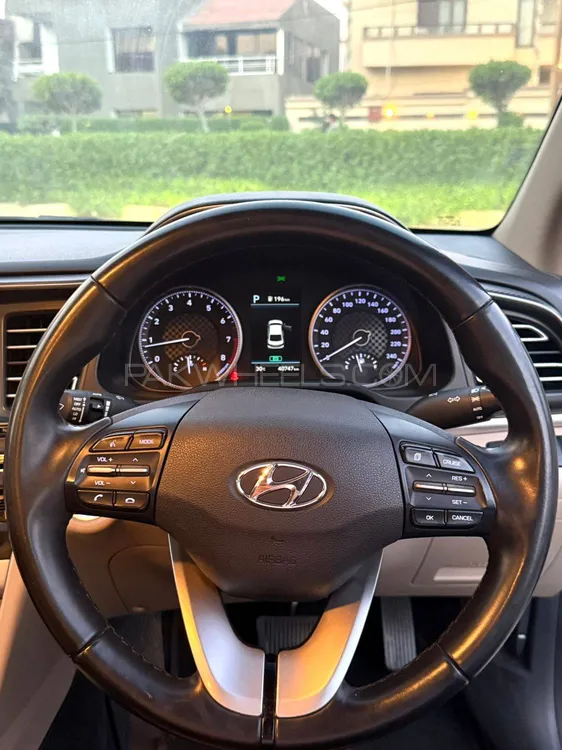 Hyundai Elantra 2021 for Sale in Karachi Hyundai Elantra 2021 for Sale in Karachi Image-5