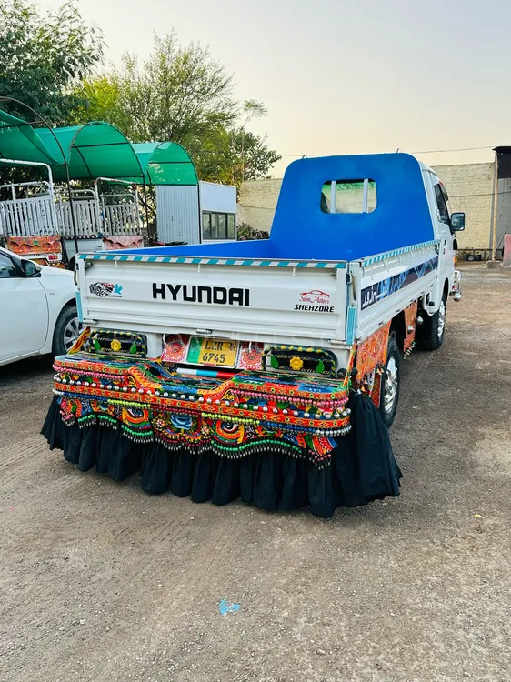 Hyundai Shehzore 2005 for Sale in Fateh Jang Hyundai Shehzore 2005 for Sale in Fateh Jang Image-1