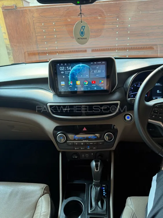 Hyundai Tucson 2023 for Sale in Lahore Hyundai Tucson 2023 for Sale in Lahore Image-11