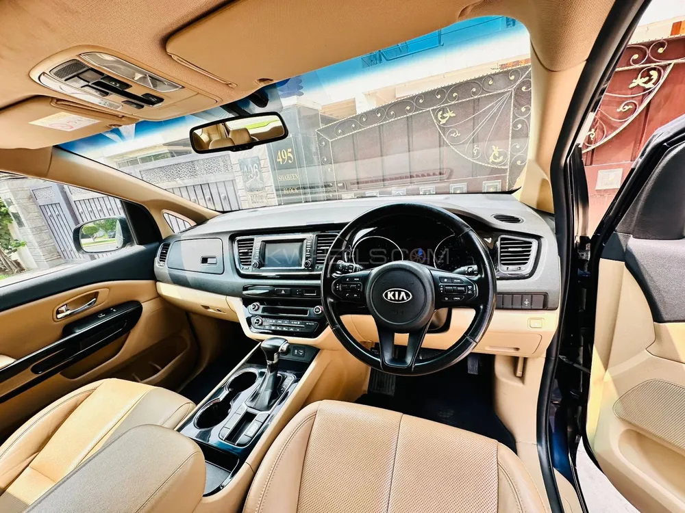 KIA Carnival 2019 for Sale in Lahore KIA Carnival 2019 for Sale in Lahore Image-11