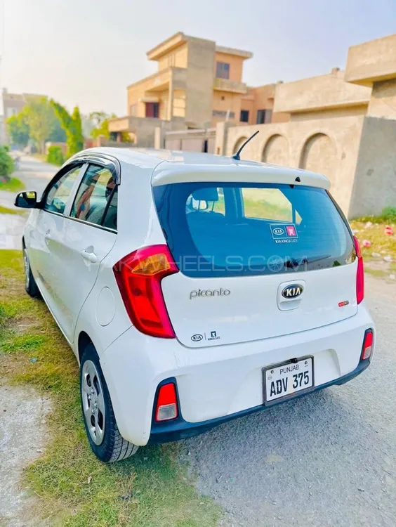 KIA Picanto 2021 for Sale in Lahore KIA Picanto 2021 for Sale in Lahore Image-4